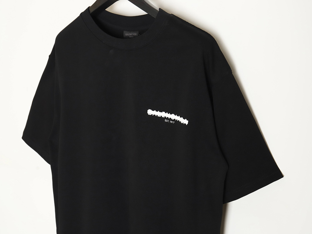 Ba*len*cia*ga 22ss seal print short sleeves