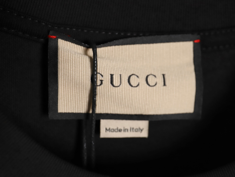 G*u*i smiley print crew neck short sleeves