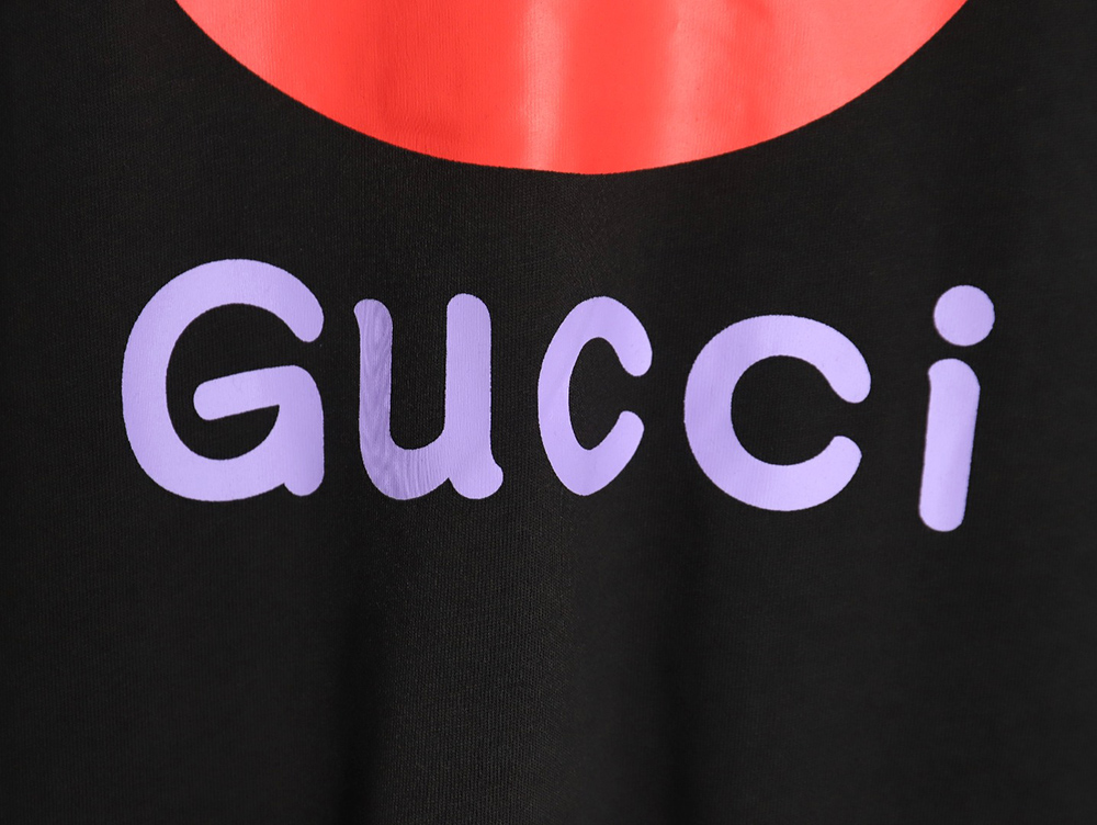 G*u*i smiley print crew neck short sleeves