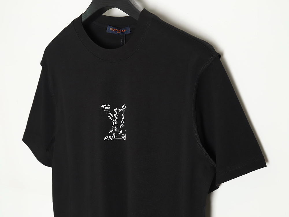 l0*is V*t0n employee limited printed short sleeves