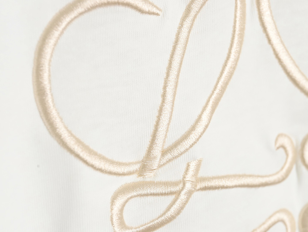 L0ew* offset letter print short sleeves