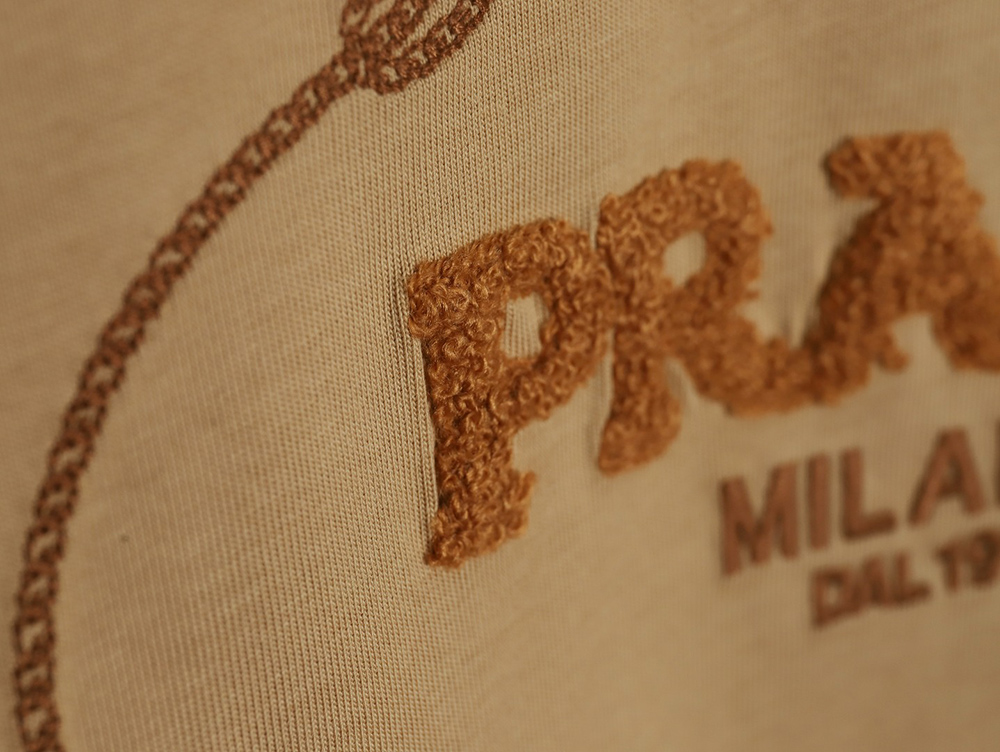 Pra*a 24ss toothbrush embroidered letter logo short sleeves