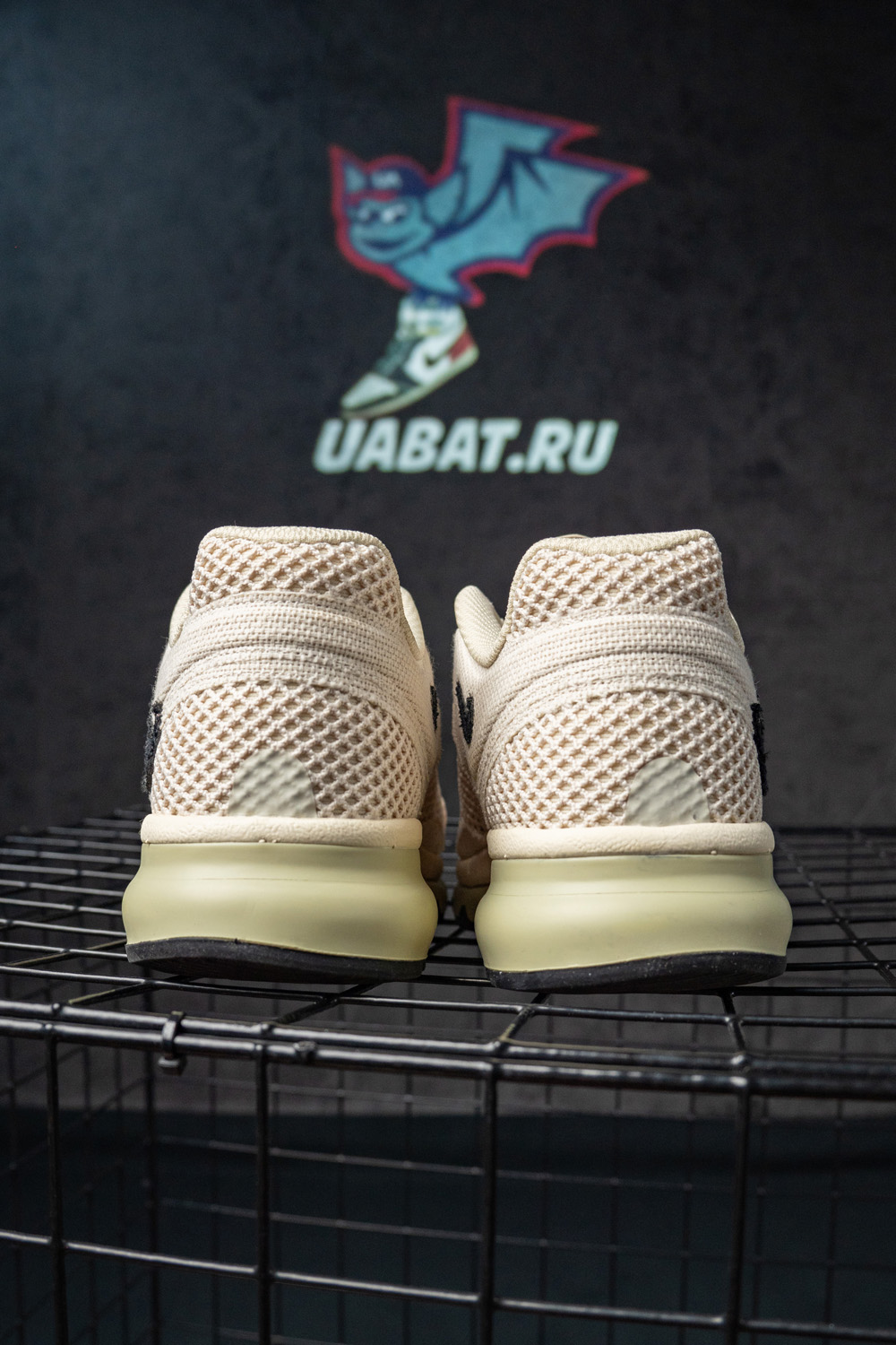 Stussy x Air Max 2013 