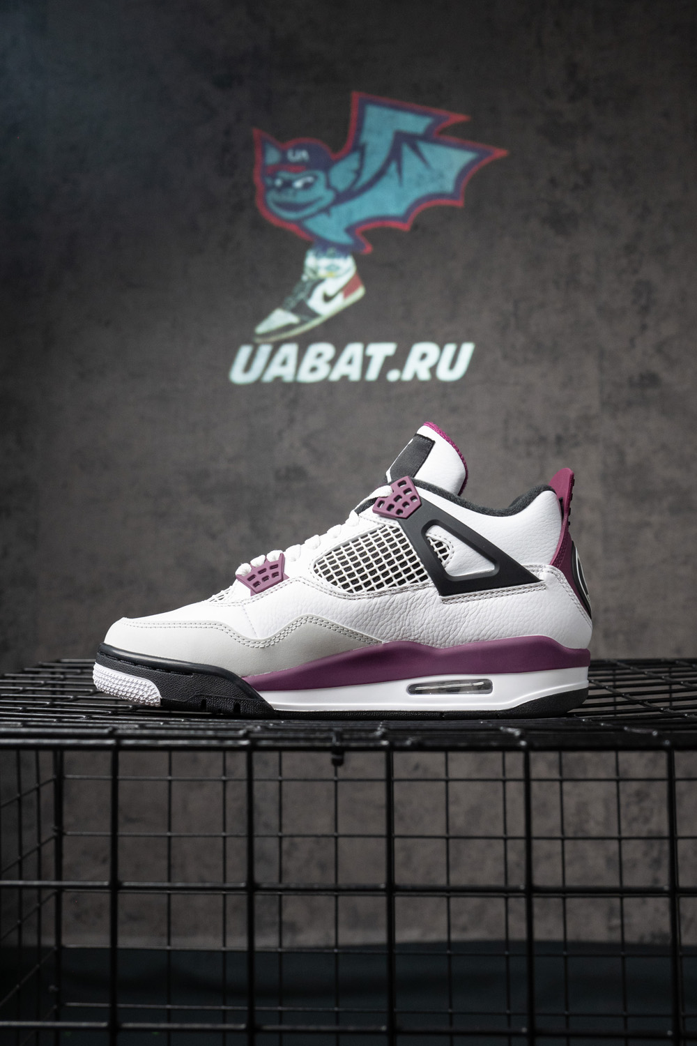 Paris Saint-Germain x Air Jordan 4 Retro GS 