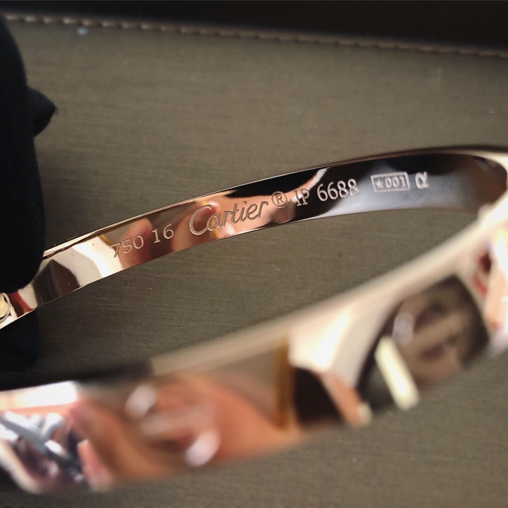 Ca*t*er love bracelet