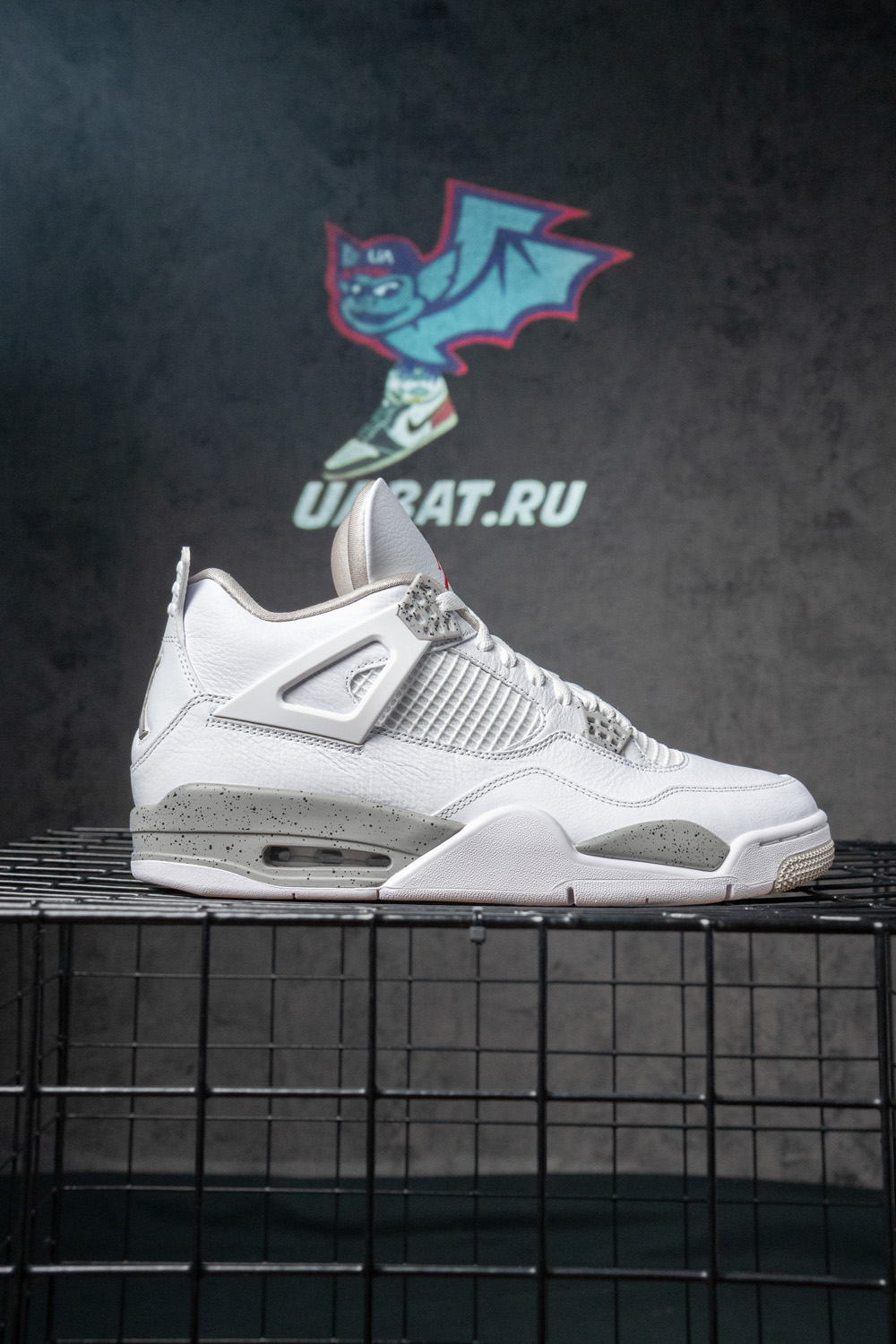 AIR JORDAN 4 RETRO 