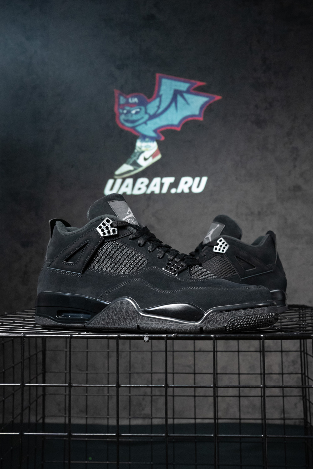 AIR JORDAN 4 RETRO 