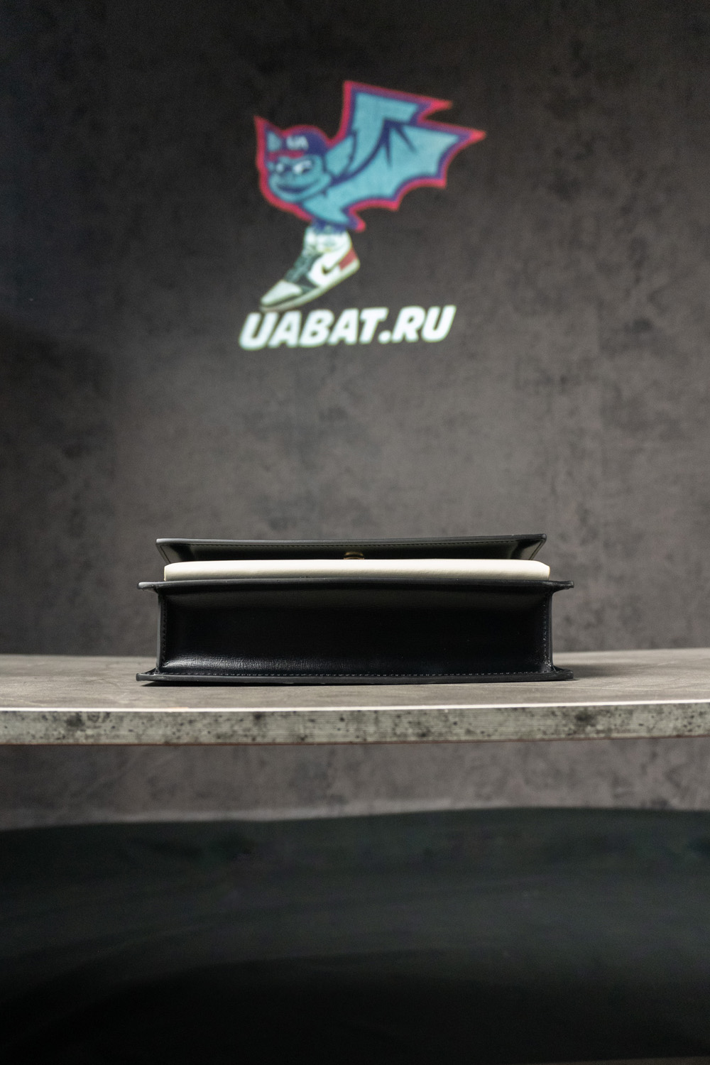 Y.S.AINT Bags 634723 25*18*5cm