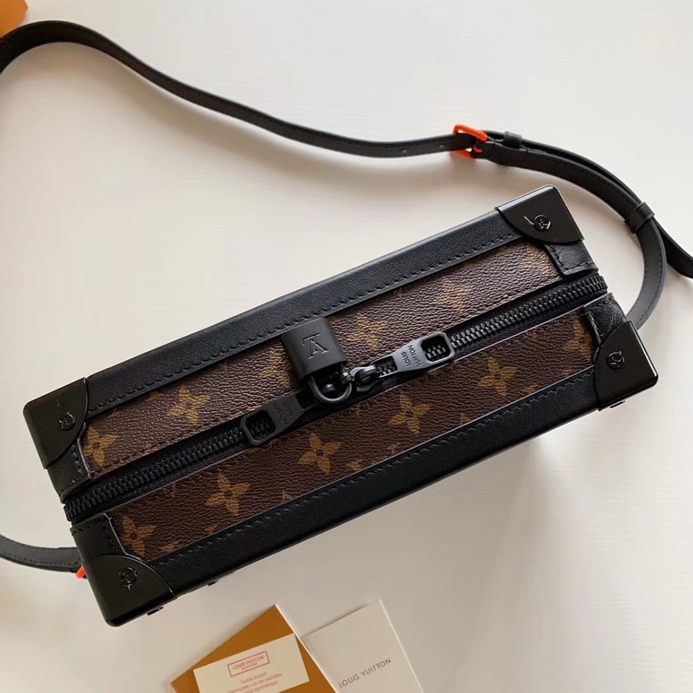 l0*is V*t0n bags m44427 24.5*10*17.5cm