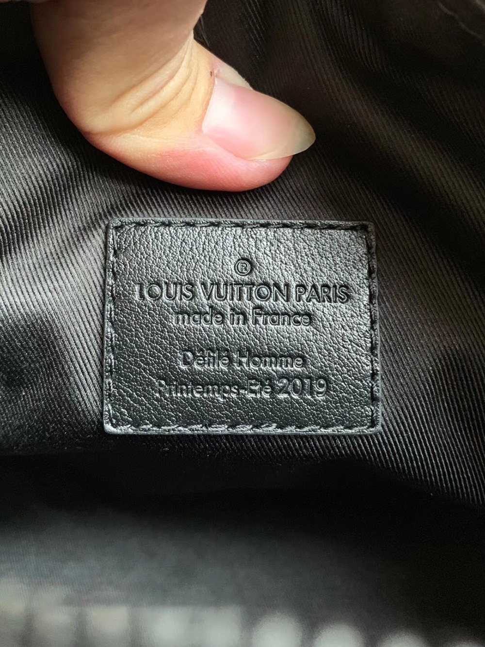 l0*is V*t0n bags m44427 24.5*10*17.5cm