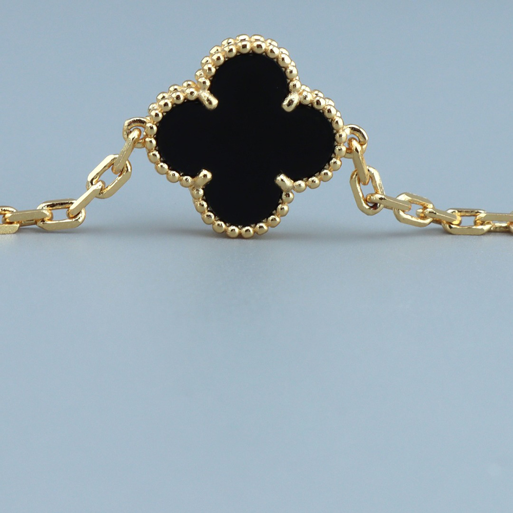 V*N CL*F & arpels vintage alhambra necklace ra42700