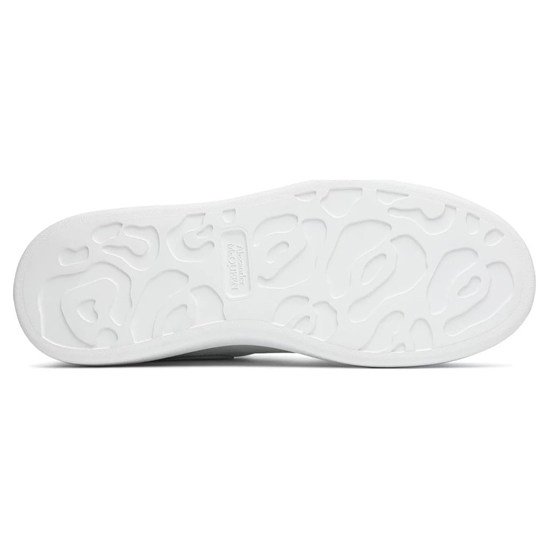 alexander M*Q*en oversized sneaker 