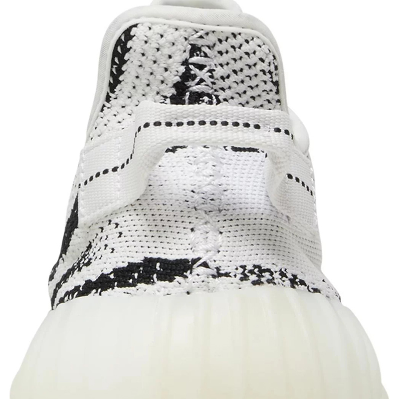 Y**zy boost 350 v2 "zebra"