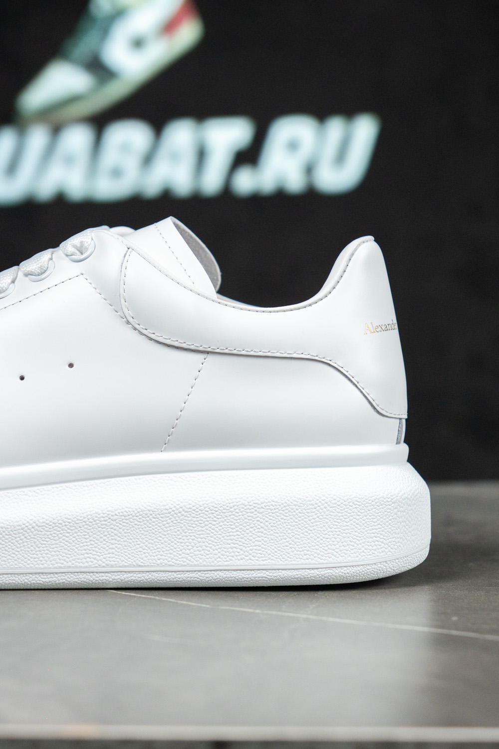 alexander M*Q*en oversized sneaker 