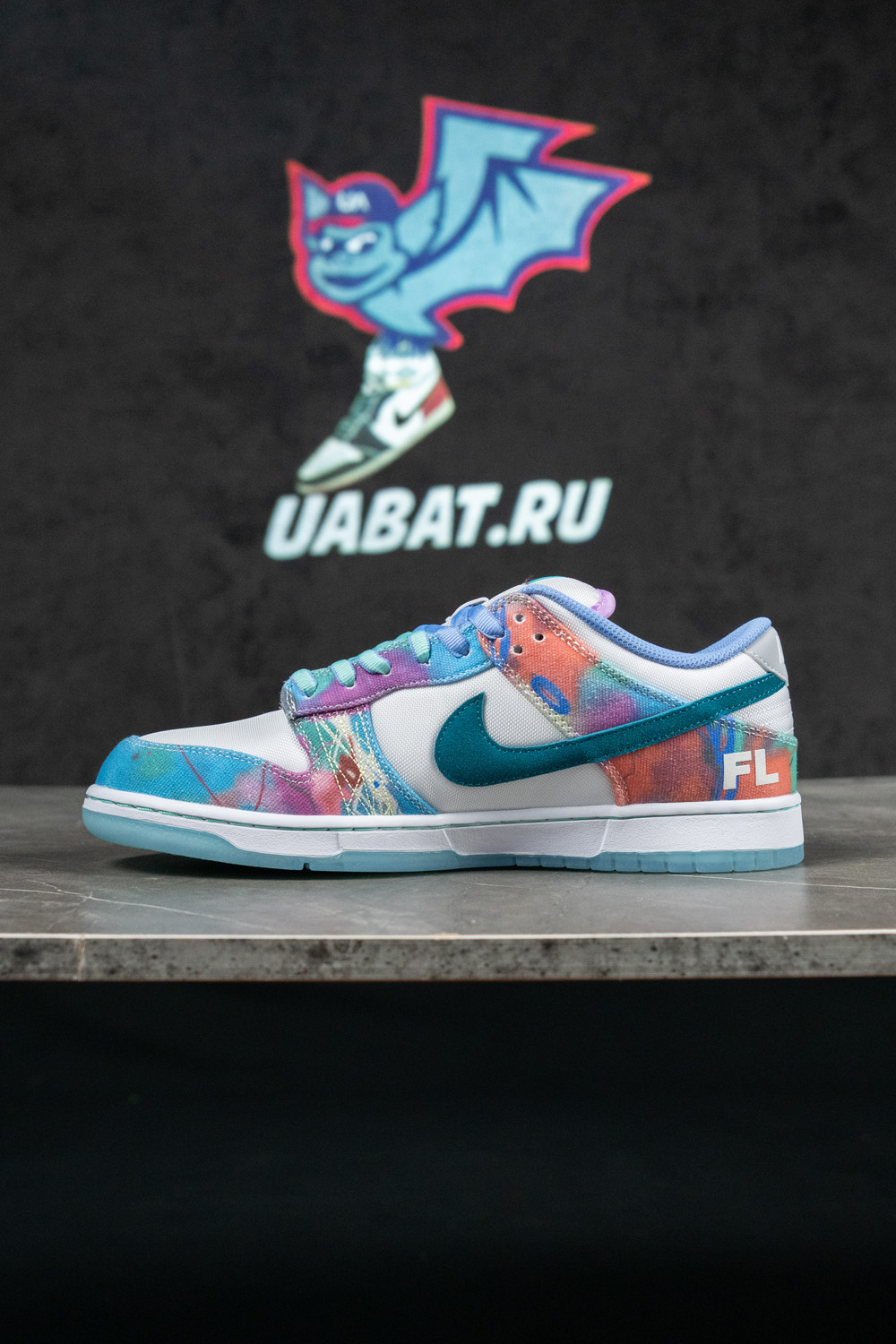 Futura Laboratories x Dunk Low SB