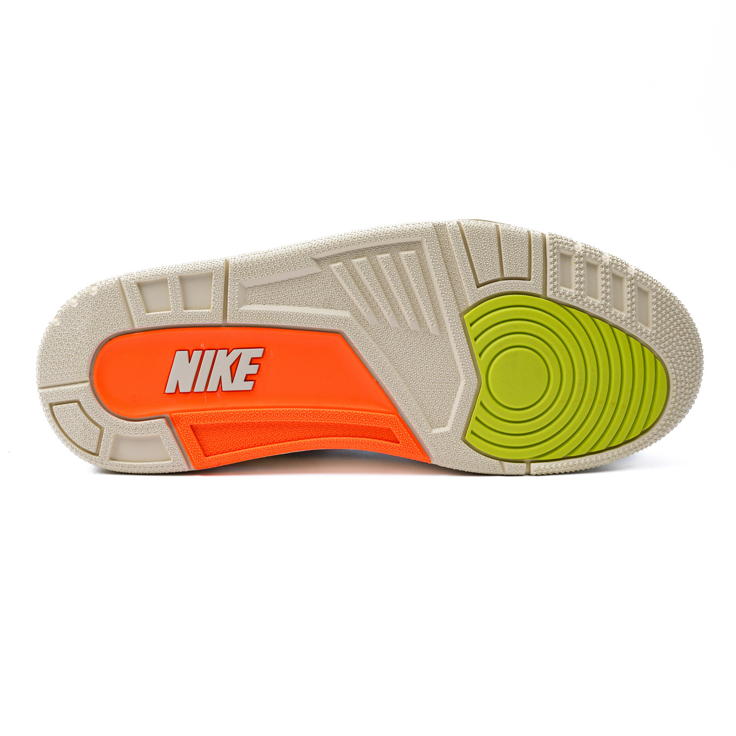 nina Ch*el abney x air jordan 3 retro sp 