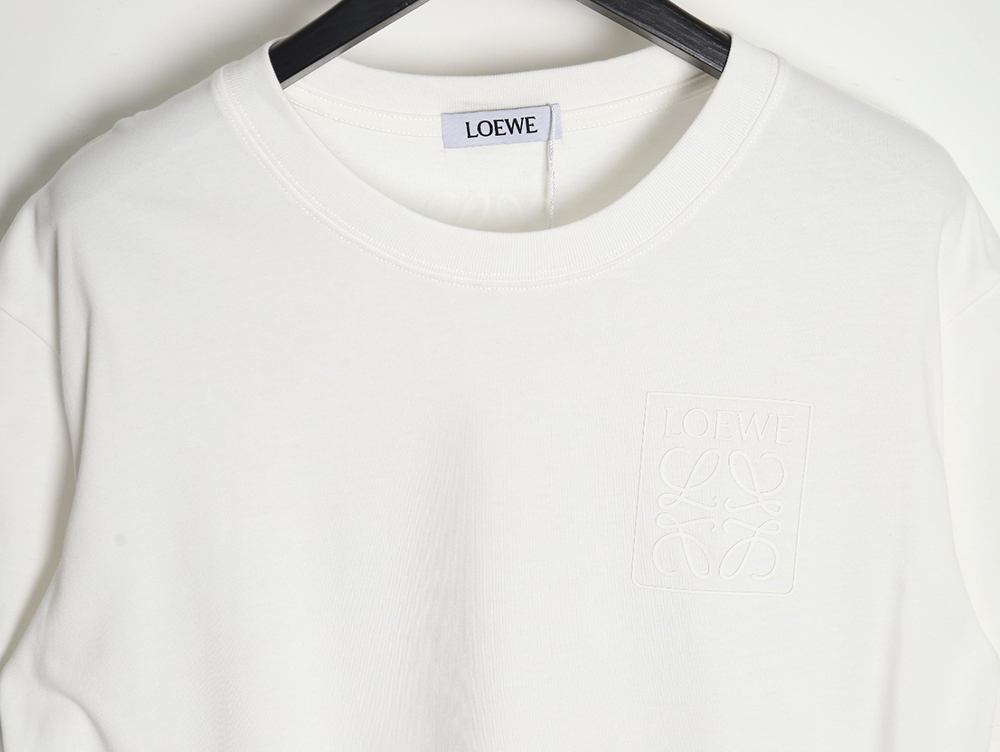 L0ew* 23ss three-dimensional embossed four-leaf clover short-sleeved t-shirt