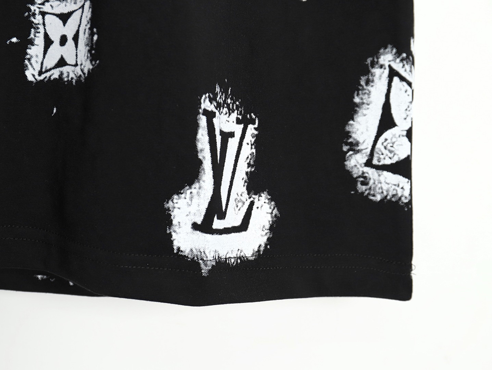 l0*is V*t0n lv full logo printed short sleeves