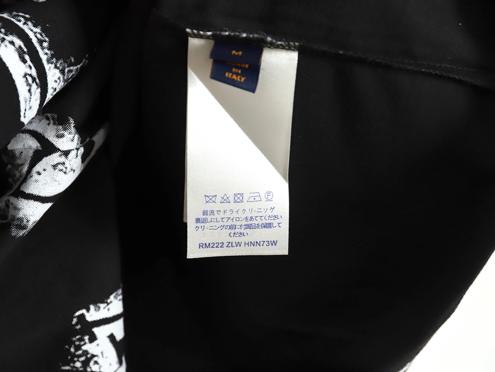 l0*is V*t0n lv full logo printed short sleeves