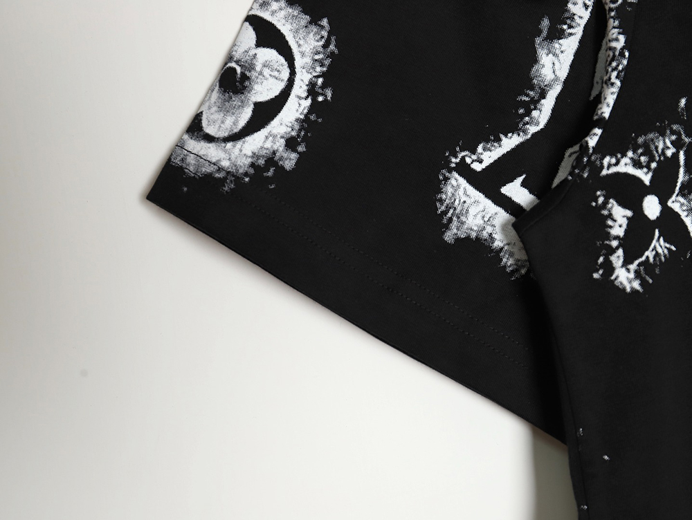 l0*is V*t0n lv full logo printed short sleeves