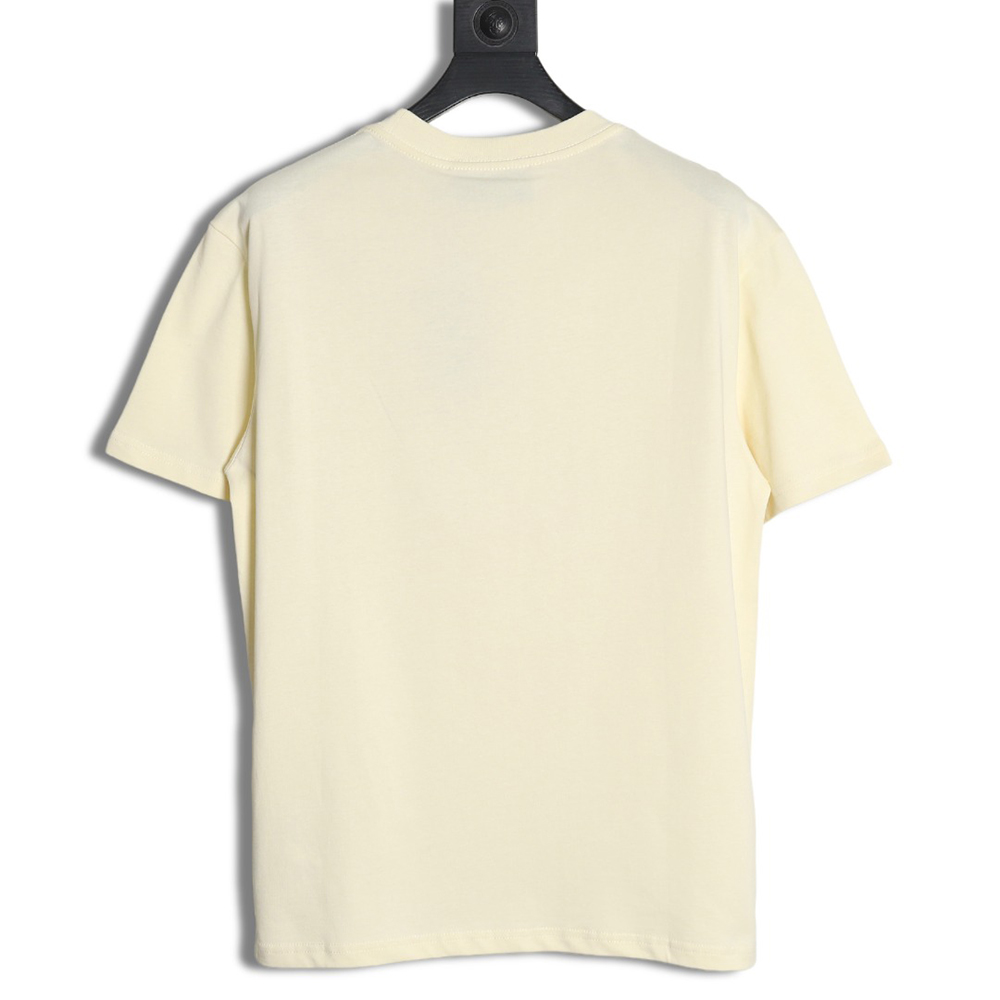 G*u*i 24ss classic letter logo strawberry print t-shirt