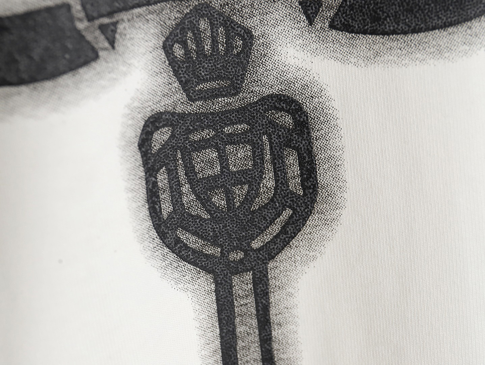 Pra*a chest monogram short-sleeved t-shirt tsk1