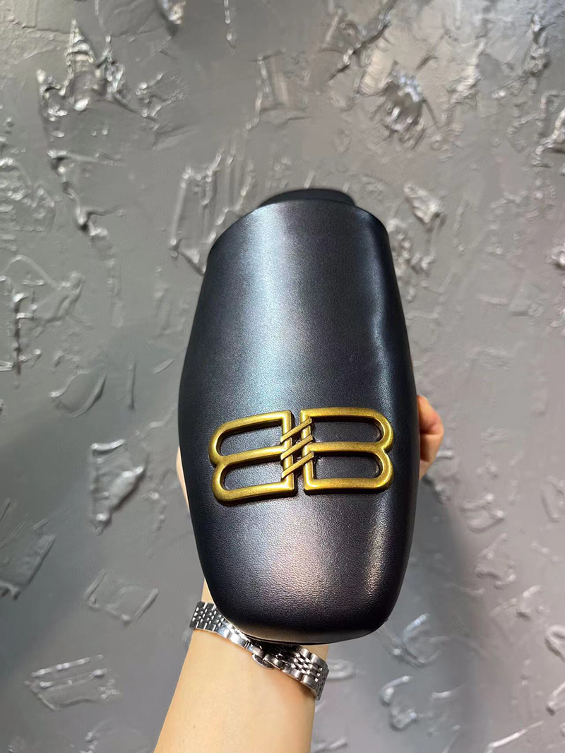 Ba*len*cia*ga cosy bb leather slippers