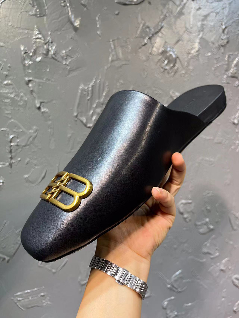 Ba*len*cia*ga cosy bb leather slippers