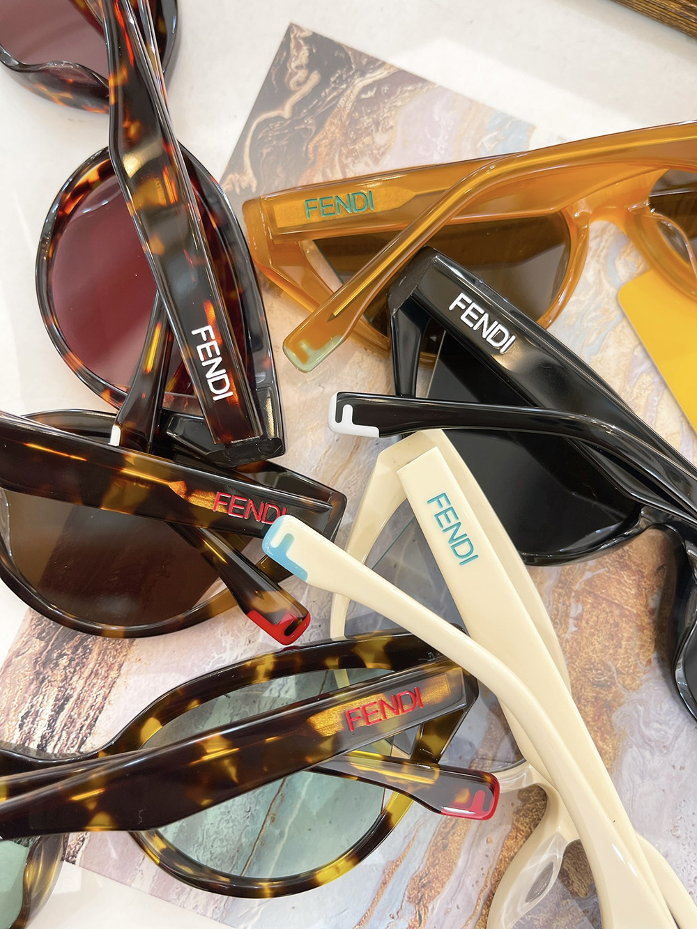 F**di eyeglasses 40009i