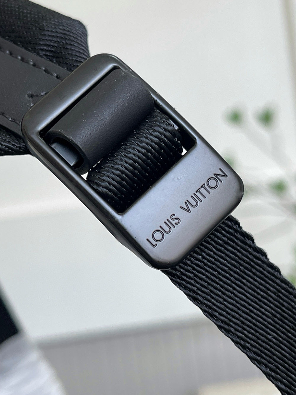 l0*is V*t0n bags m23127 32*40*19cm