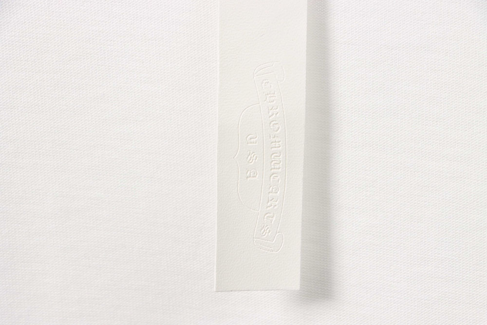 Ch**me He**ts leather label cross silver short sleeves