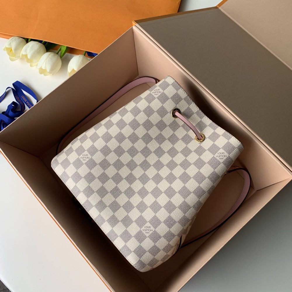 l0*is V*t0n bags n40151 26*22*27cm