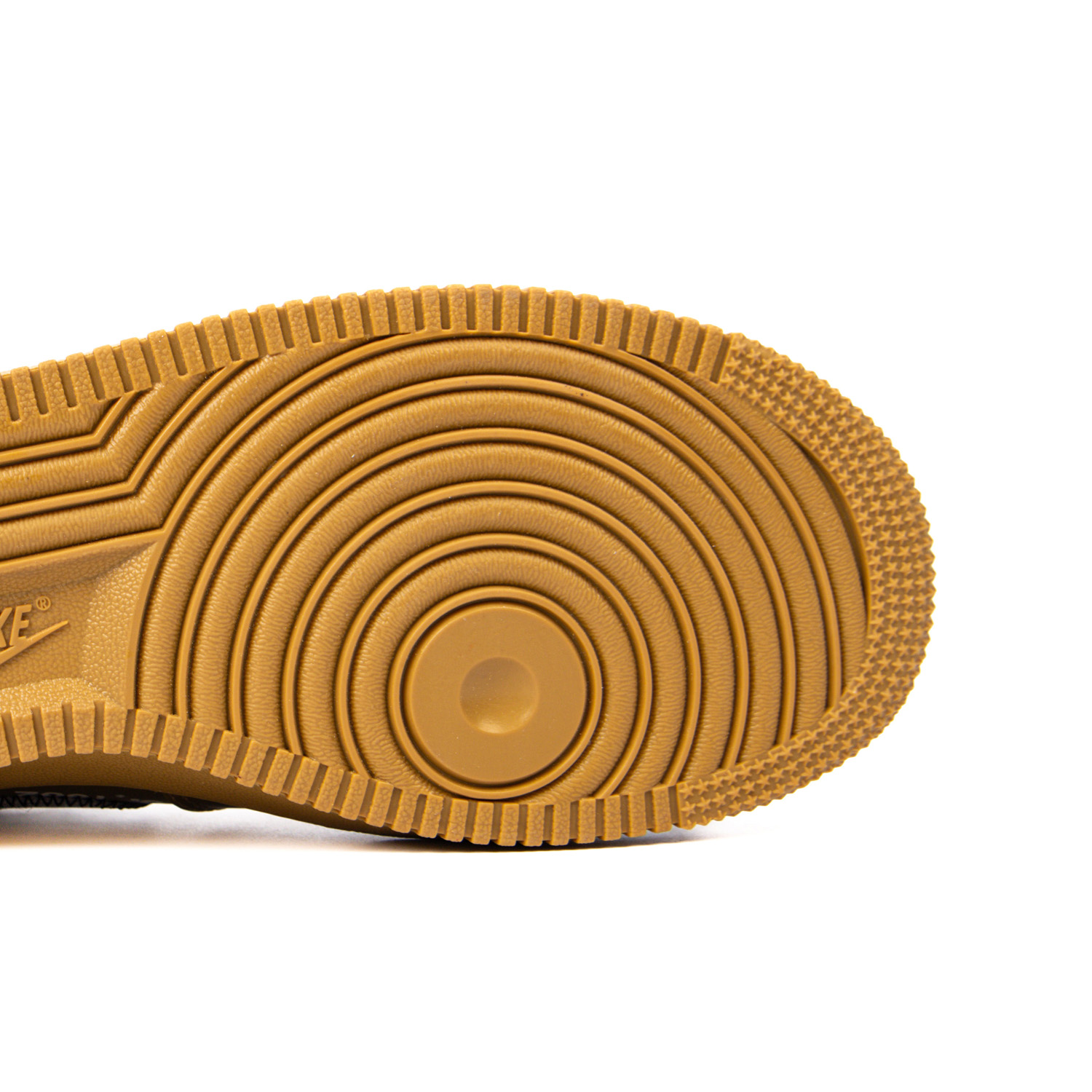 OFF WHITE & Nike Air Force 1 Low Gold