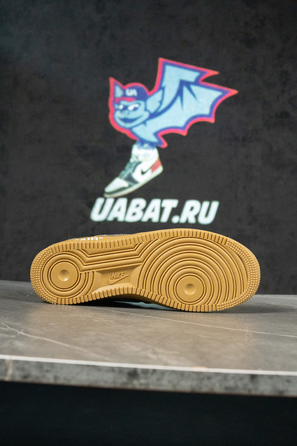 OFF WHITE & Nike Air Force 1 Low Gold