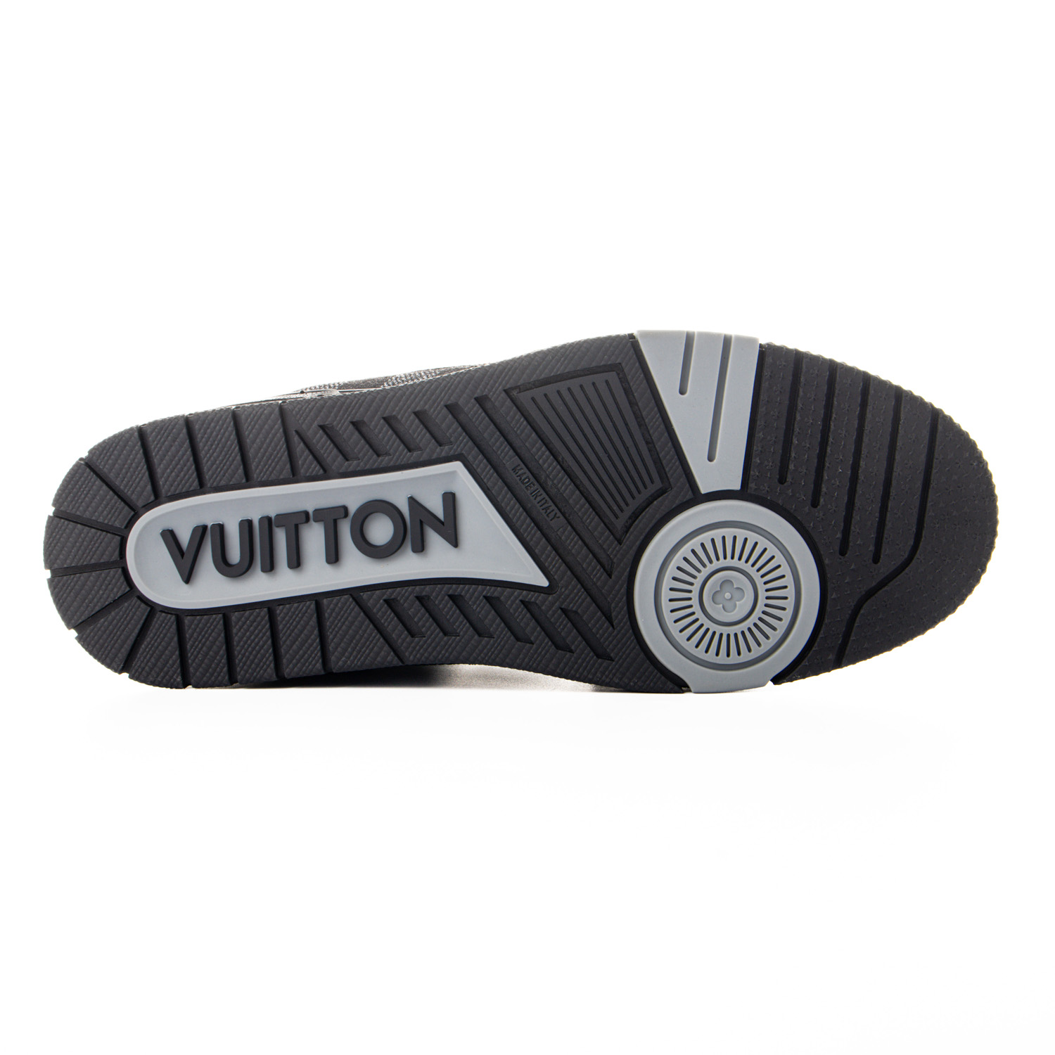 l0*is V*t0n trainer black