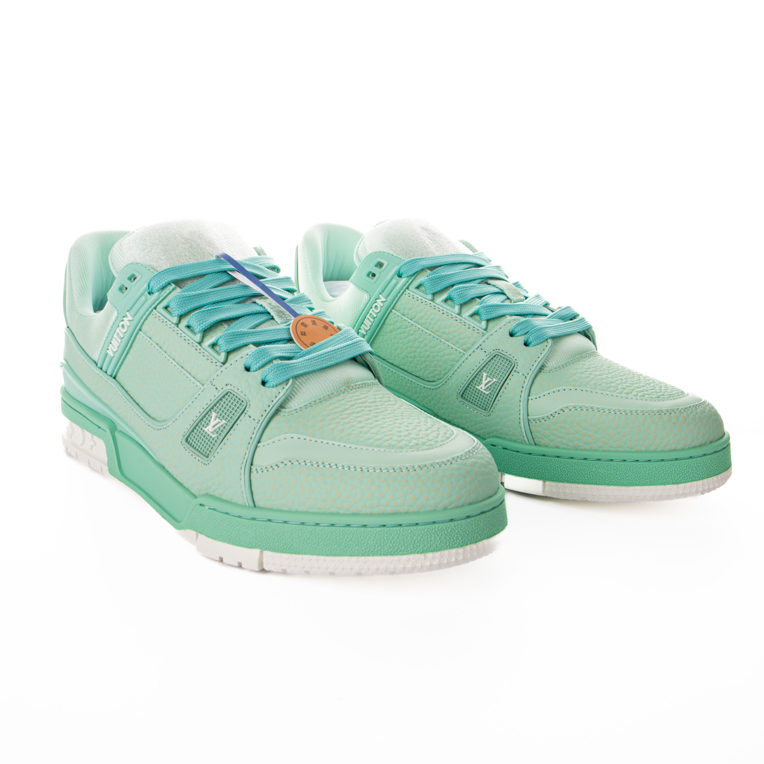 l0*is V*t0n trainer green