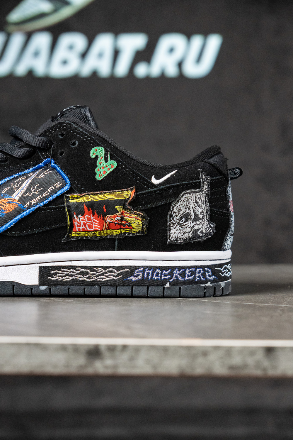 neckF**e x dunk low pro sb