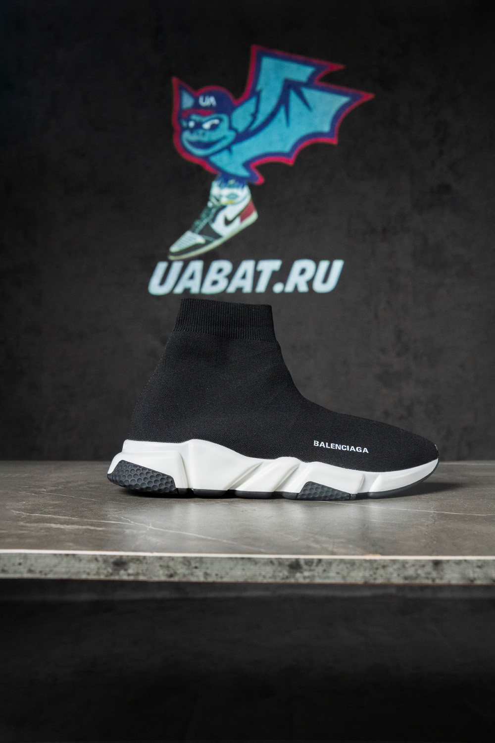 Ba*len*cia*ga speed sneaker 