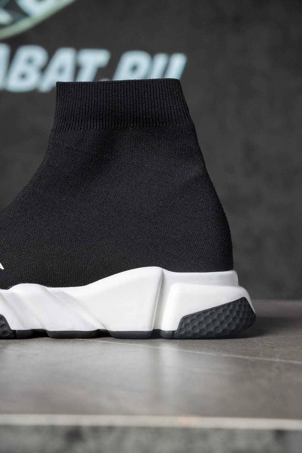 Ba*len*cia*ga speed sneaker 