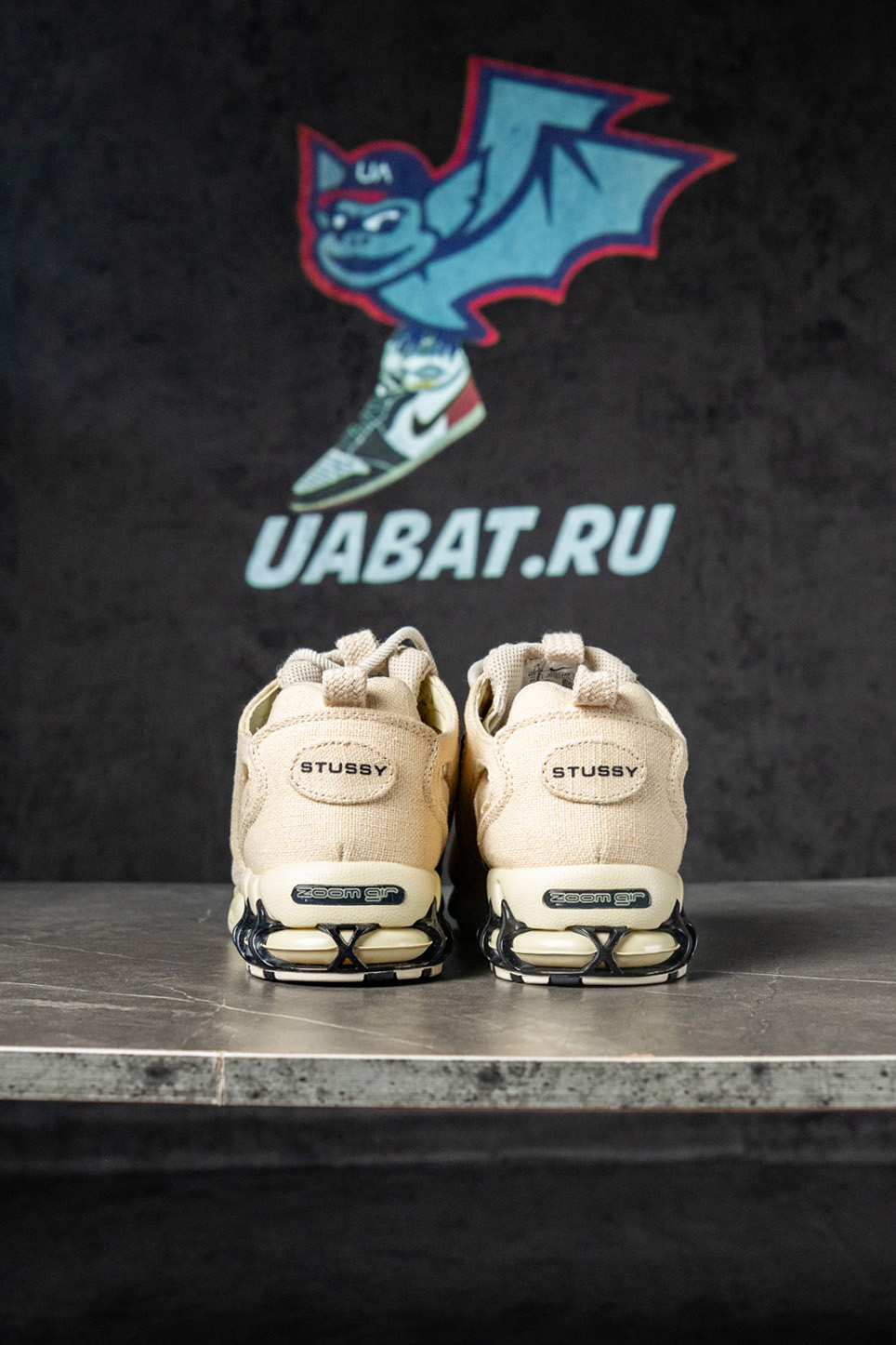 STUSSY X AIR ZOOM SPIRIDON CAGED 