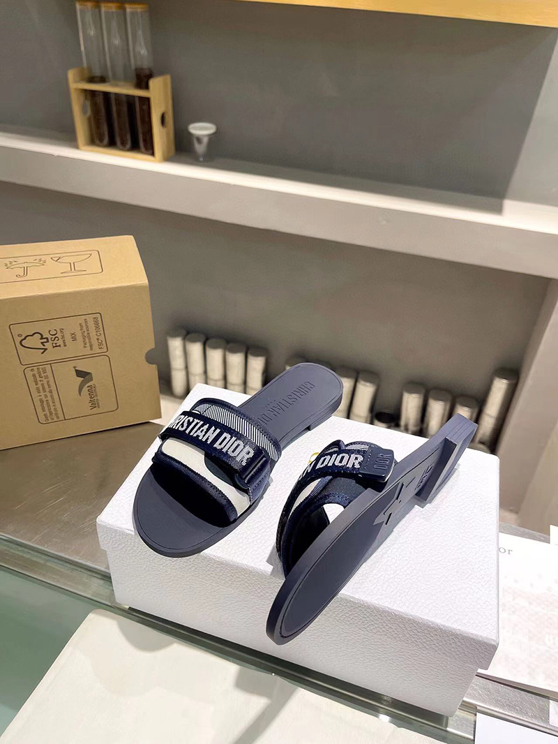 D*oriviera dio(r)evolution slide