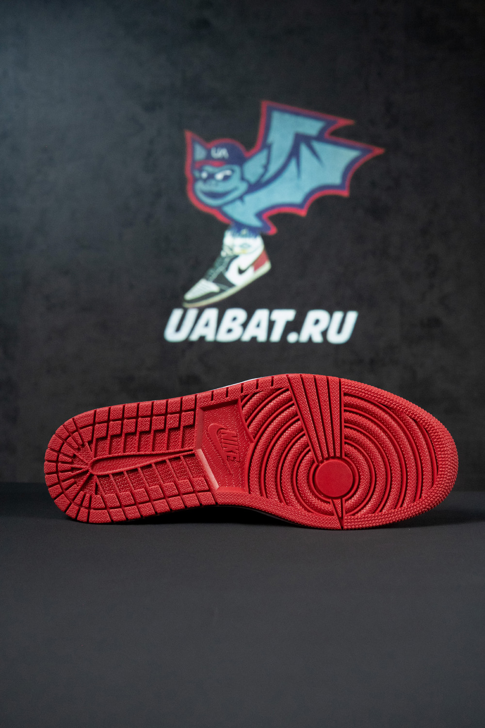 Air Jordan 1 Retro Low OG 