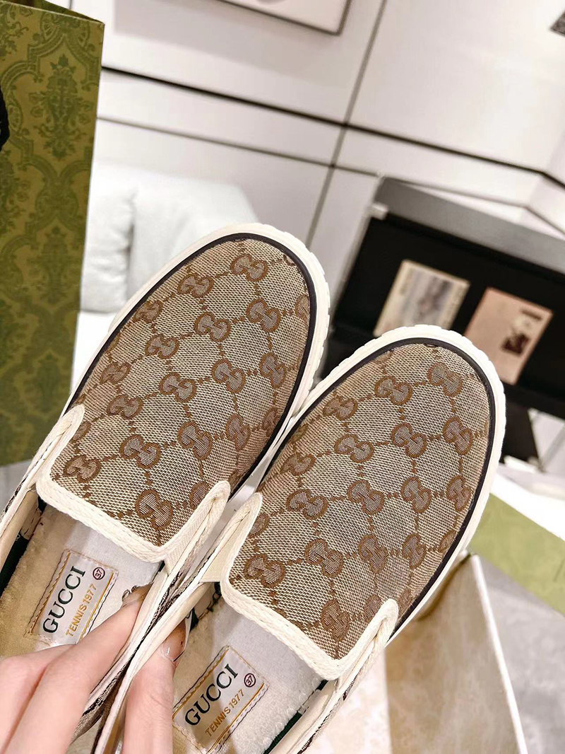 G*u*i tennis 1977 slip-on sneaker