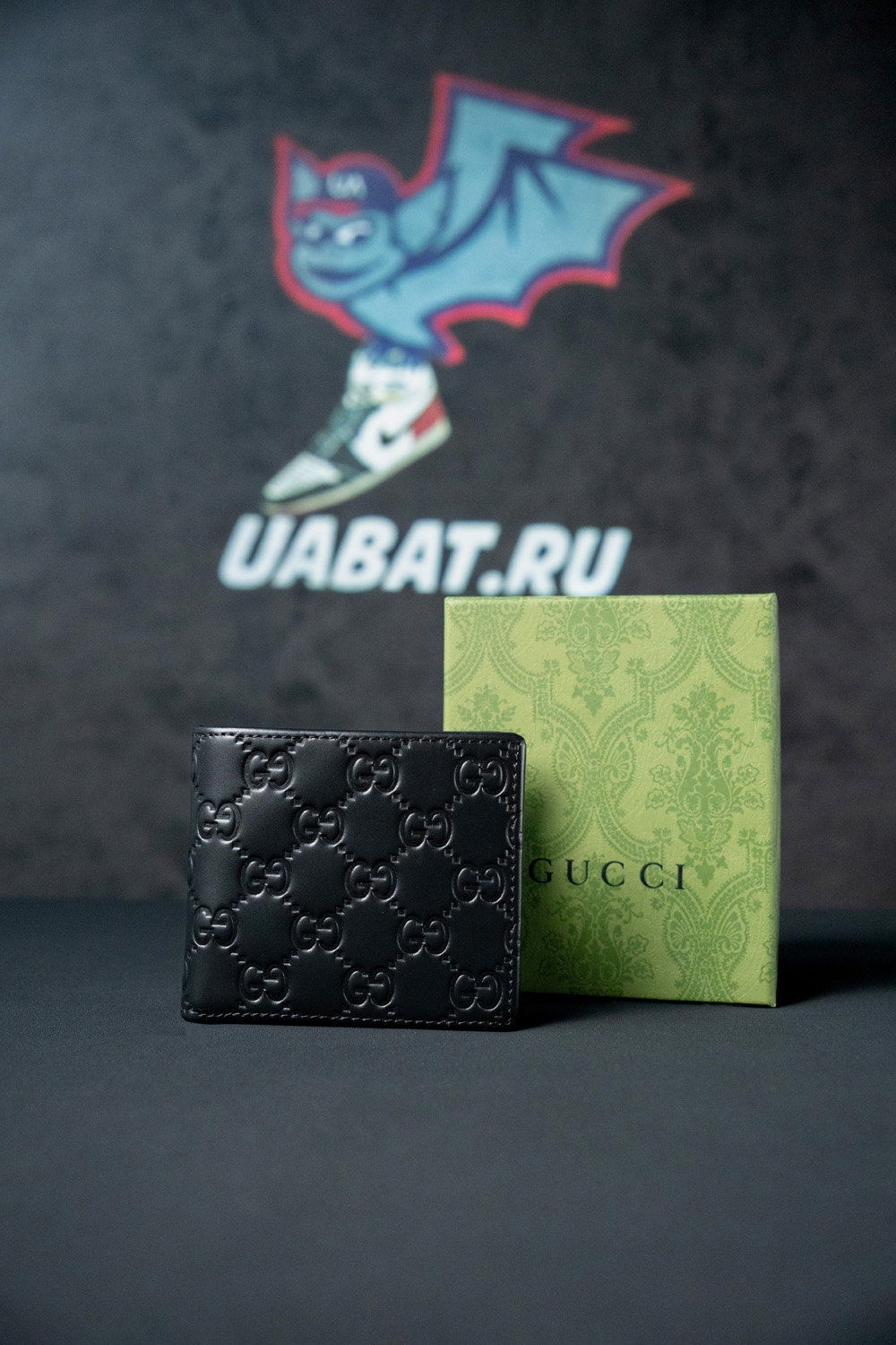 G*u*i wallets 145754