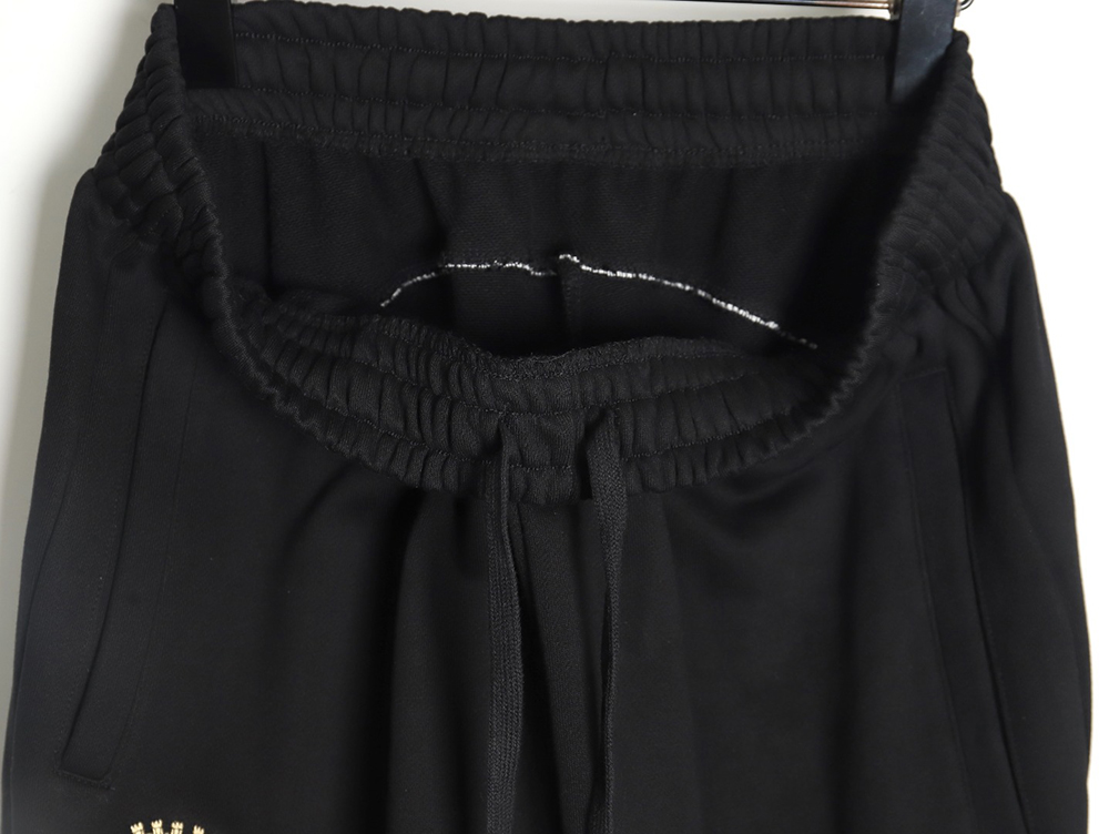 Ba*len*cia*ga 24ss manchester united trousers