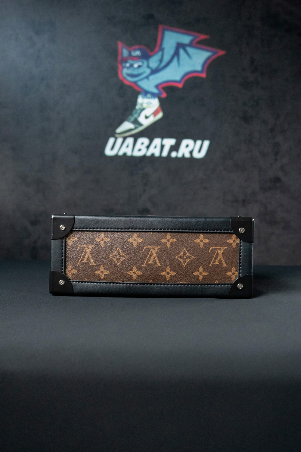 l0*is V*t0n bags m44427 24.5*10*17.5cm