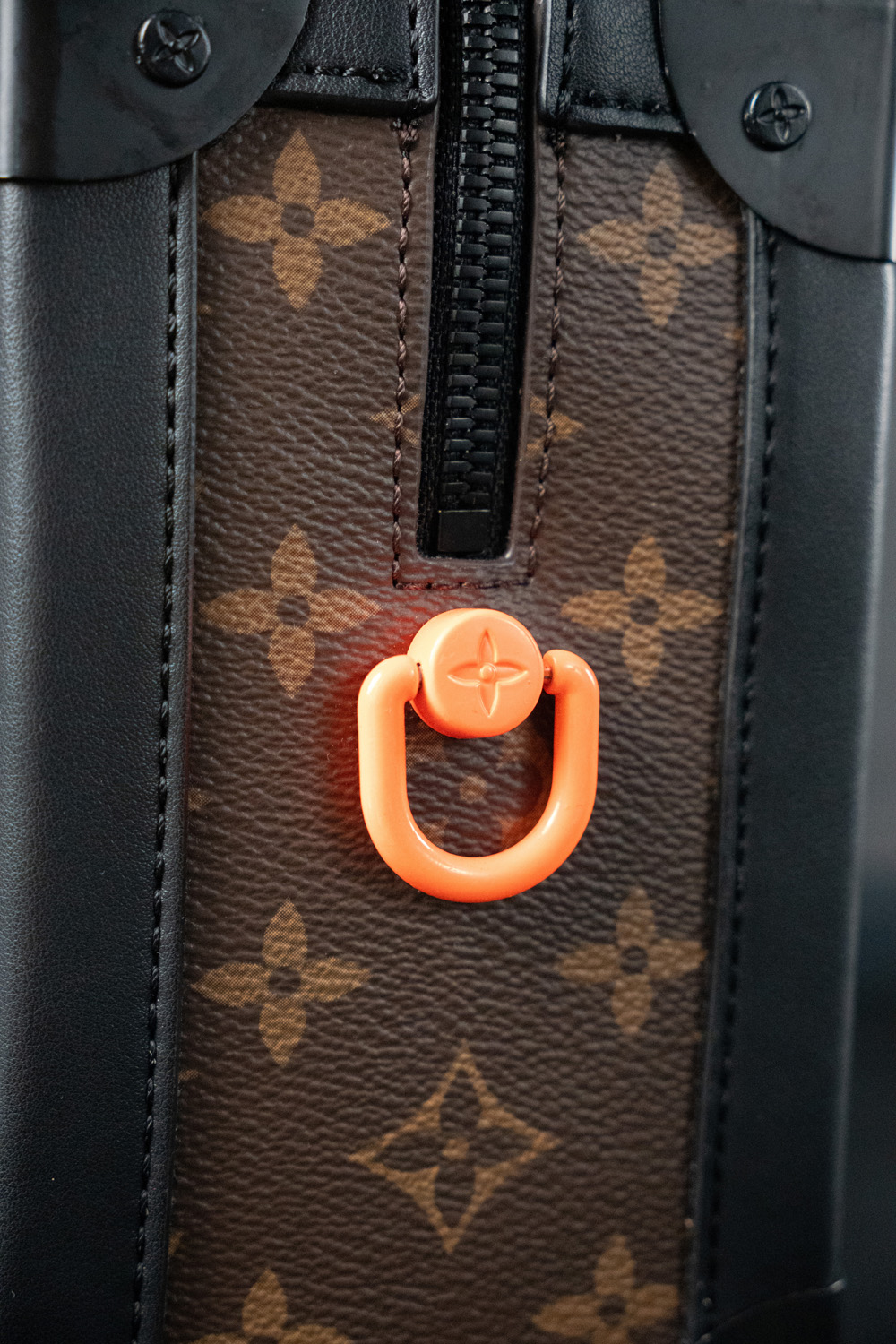 l0*is V*t0n bags m44427 24.5*10*17.5cm