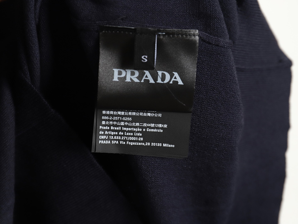Pra*a small logo half-zip wool knit short sleeve polo shirt tsk2