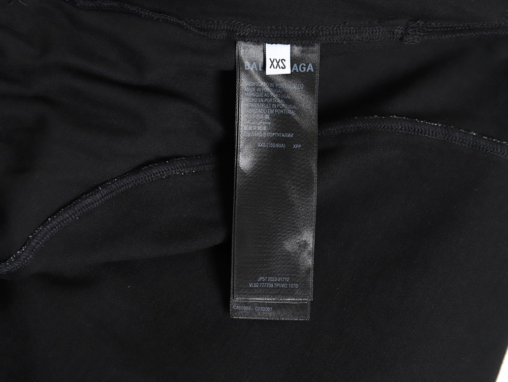 Ba*len*cia*ga 24ss manchester united shorts