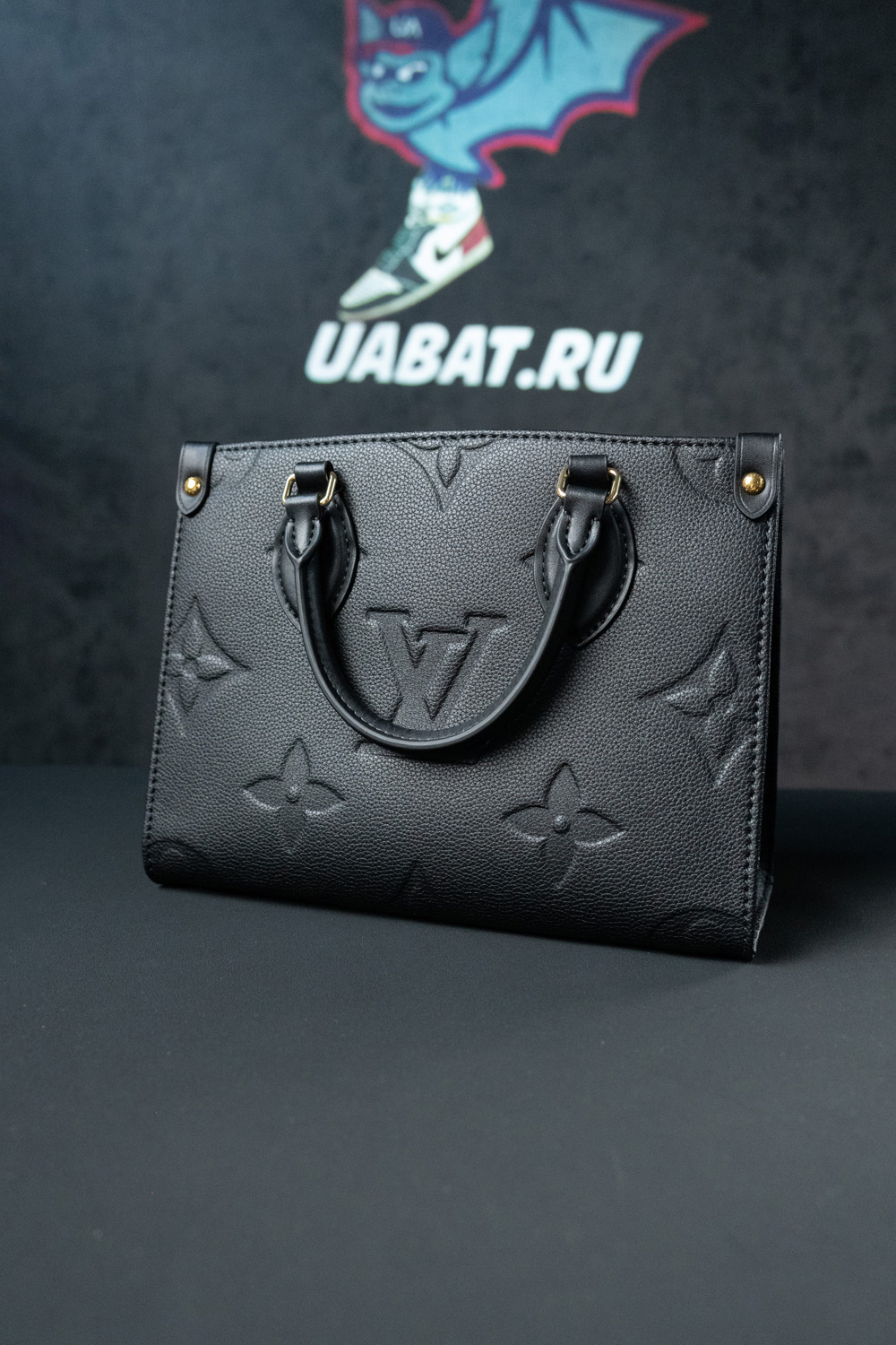 l0*is V*t0n bags 45560m 25*19*11.5cm